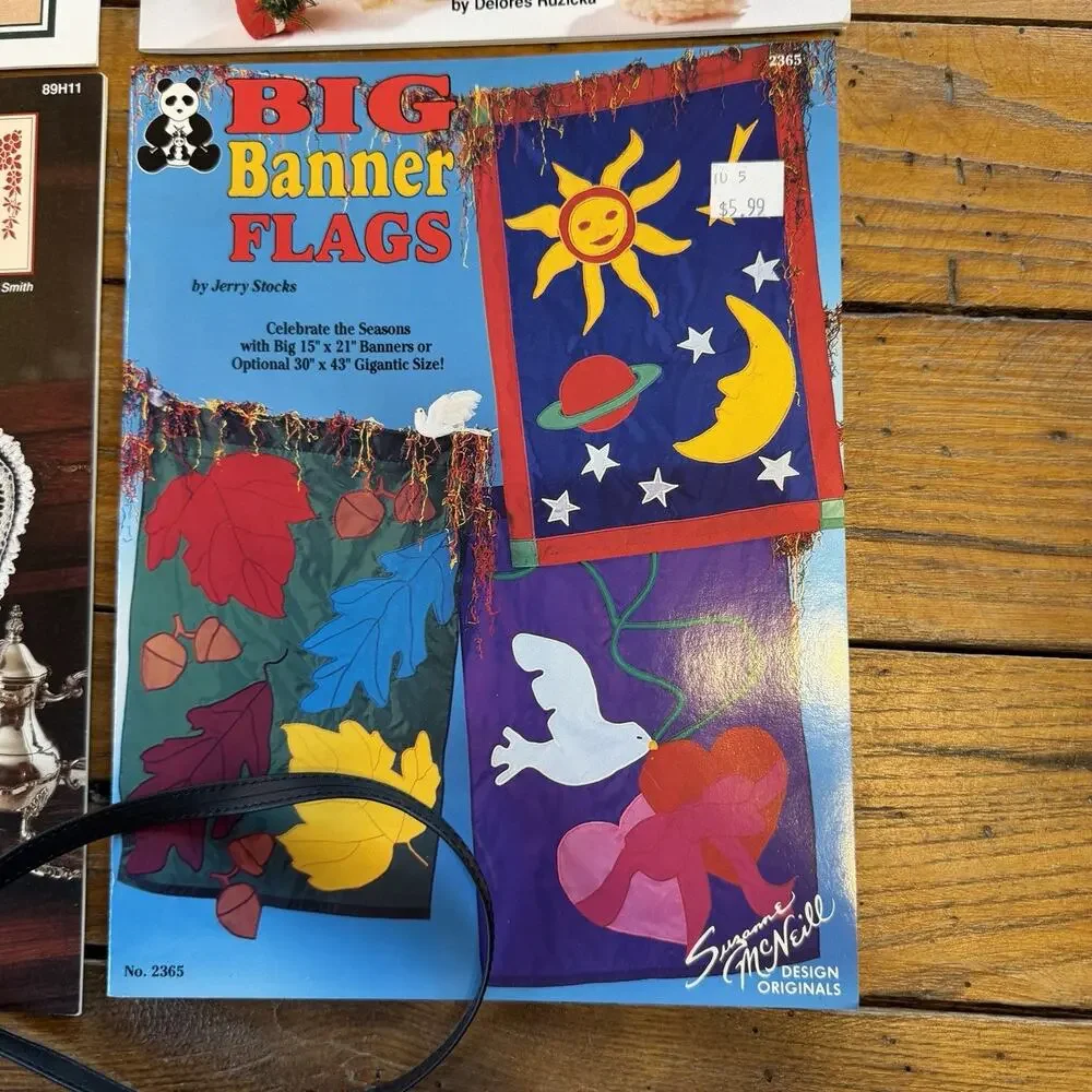 Vintage Craft Pattern Lot Santa Sewing Crochet Pot Holders Banner Flags 4pc